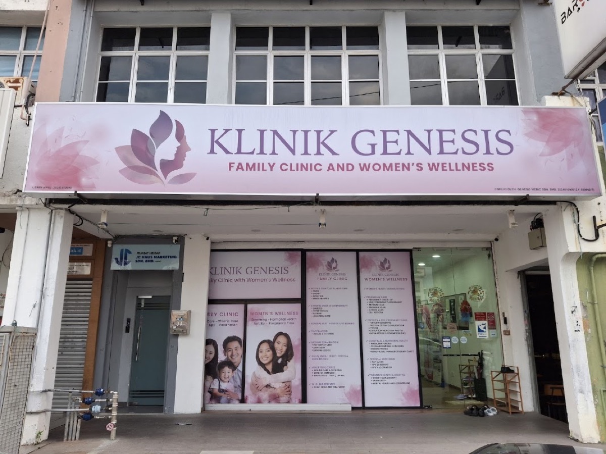 Klinik Genesis Puchong exterior